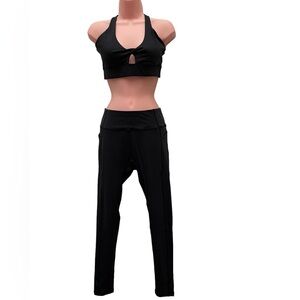 NWT RuuHee women’s black sporty workout 2 piece set size M
